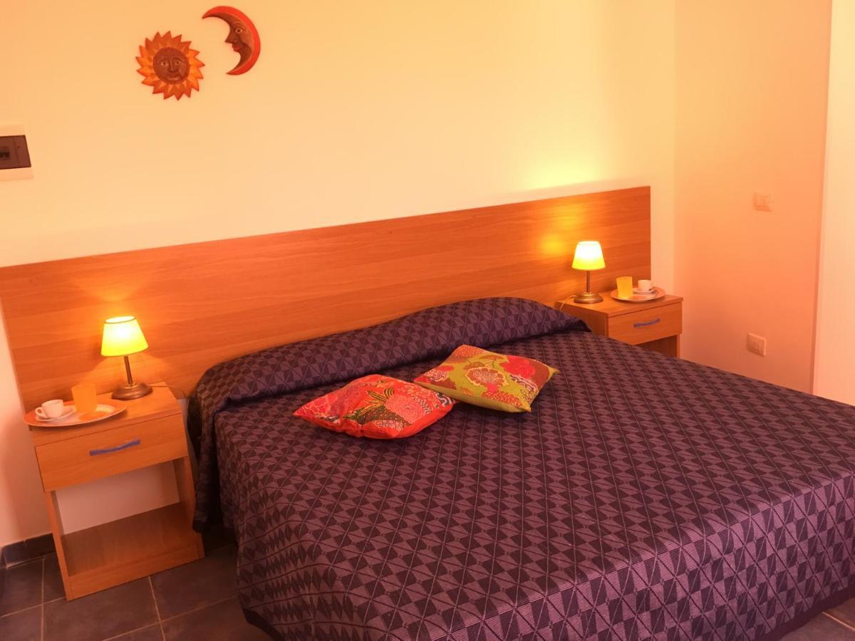 Samarcanda Camere E Appartamenti Porto Cesareo Eksteriør billede