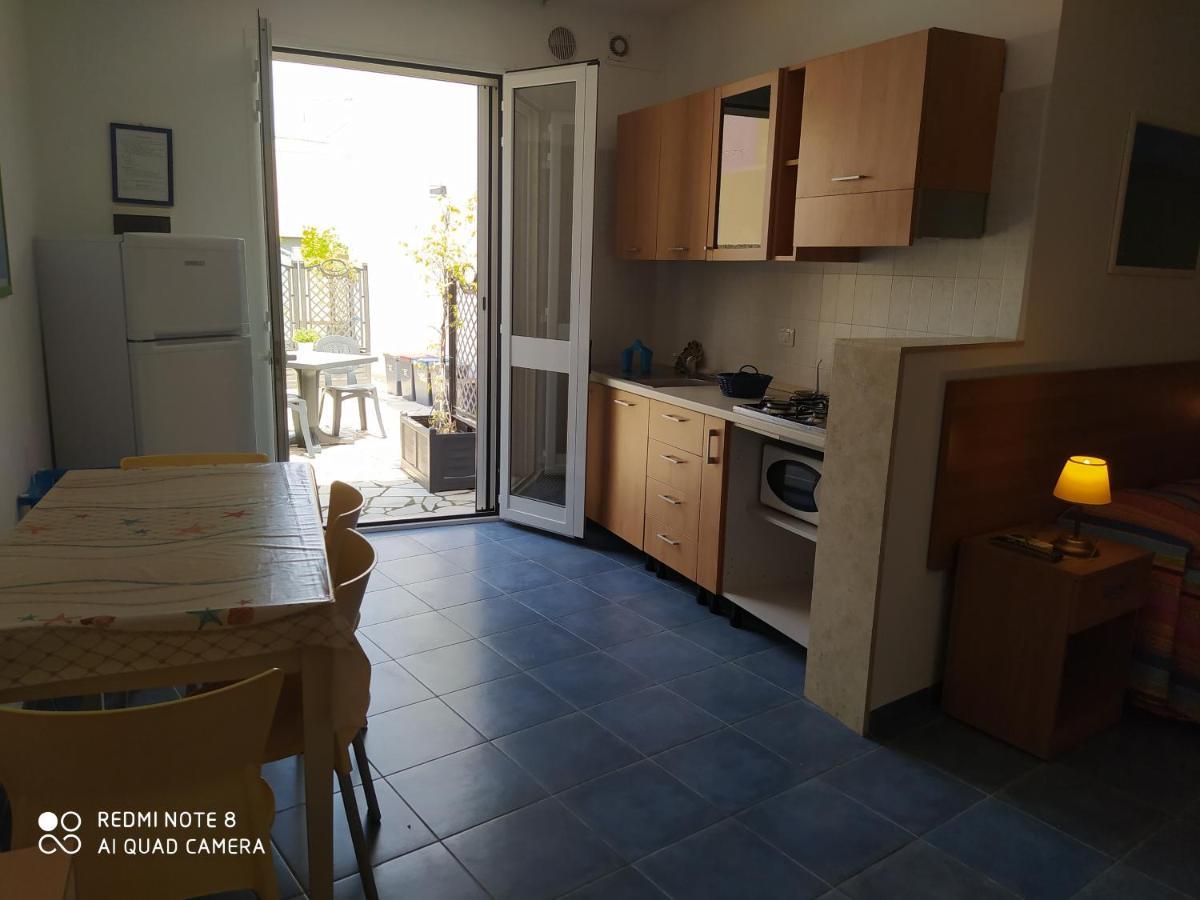 Samarcanda Camere E Appartamenti Porto Cesareo Eksteriør billede